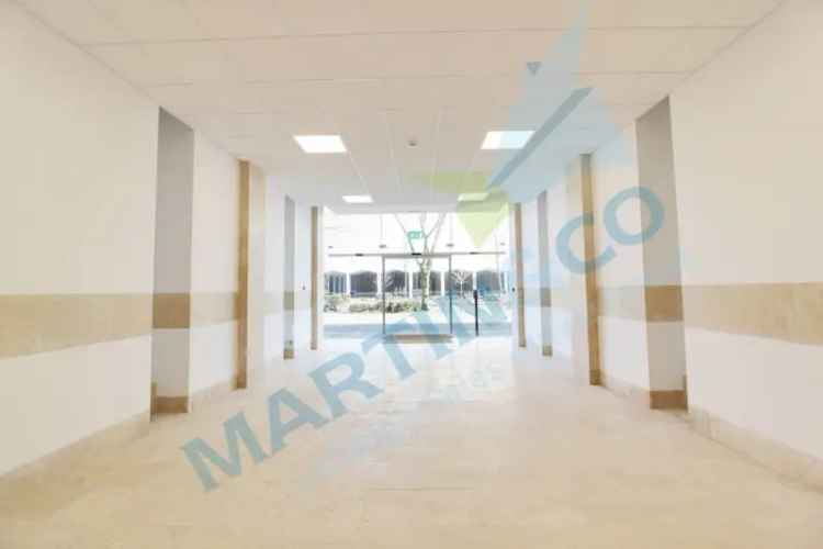 2 Bedroom Flat Southend-on-Sea Modern Apartment En Suite Parking