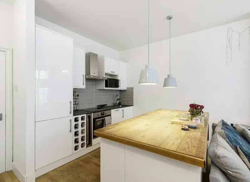 One Bedroom Flat Brondesbury Villas Edwardian Conversion Chain Free