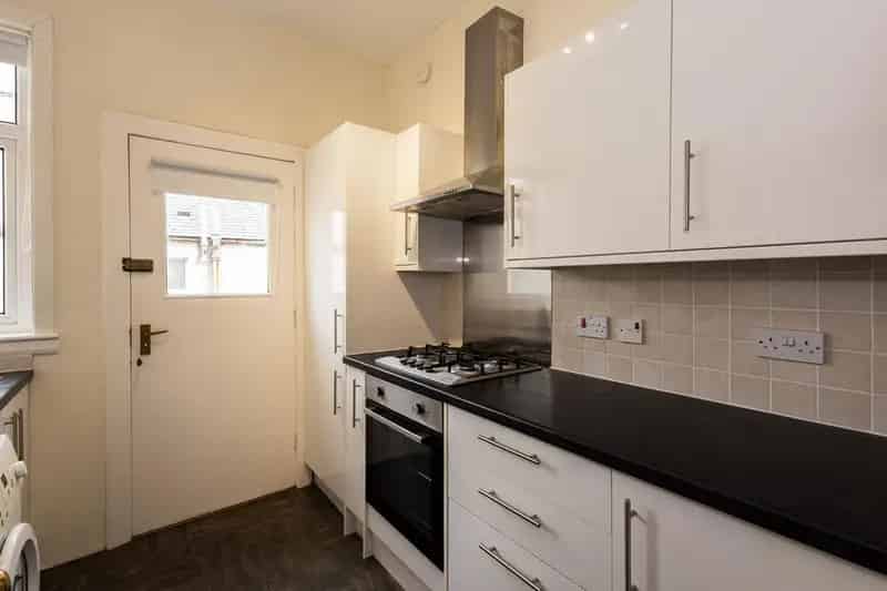 4 Bedroom Detached Bungalow for Sale in Craiglockhart Edinburgh