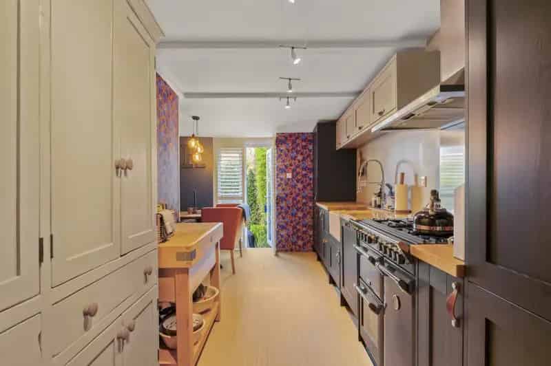 2 Bedroom Cottage for Sale in Shotteswell
