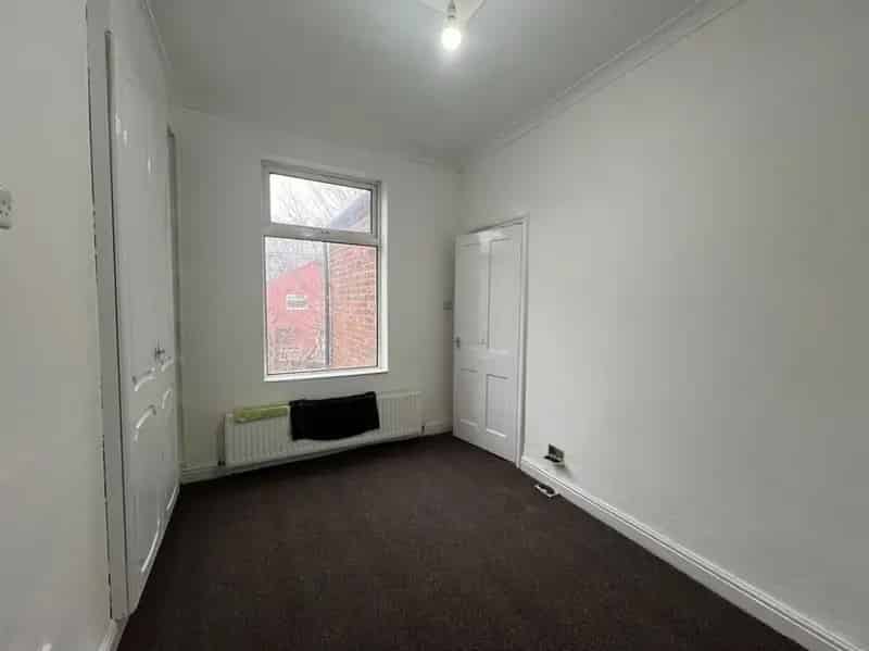 2 Bed House for Sale - Newly Refurbished with Loft Room