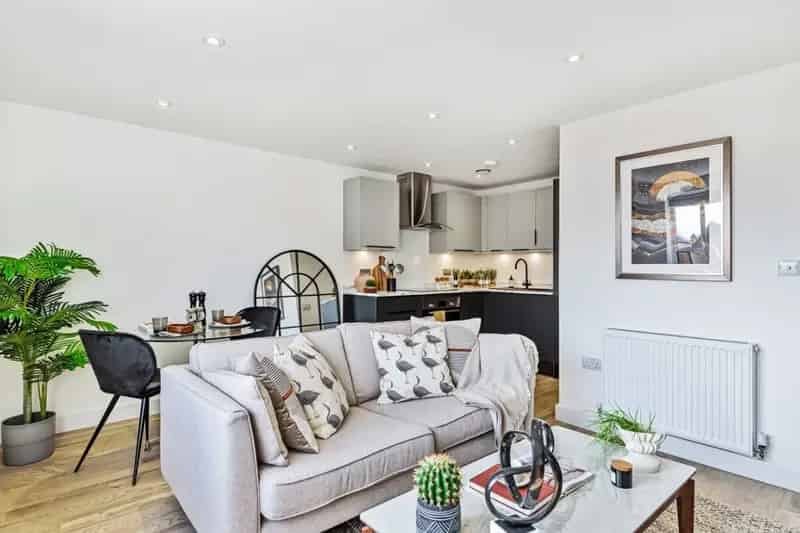 Modern One Bedroom Apartment Zero Deposit Available