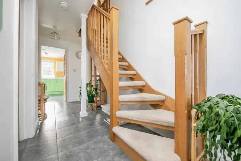 4 Bedroom Detached Family Home in Sought-After Village Location