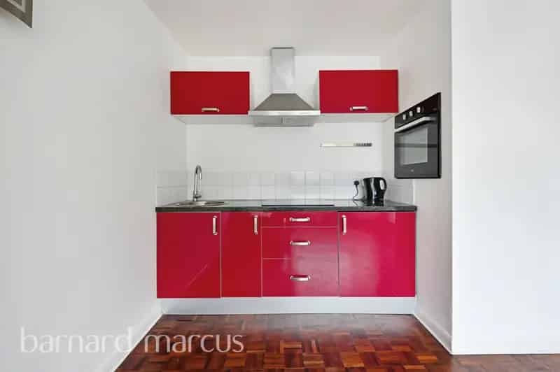 One Bedroom Apartment Near Putney High Street