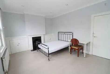 5 Room House 61m2 London Zone 2 Shared Accommodation