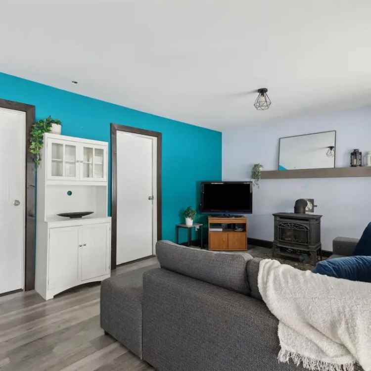 Cottage for sale