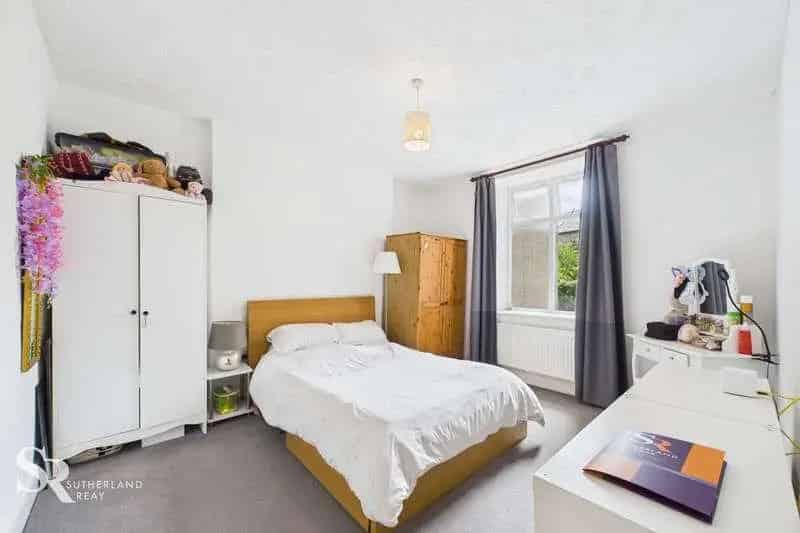 1 bed flat for sale