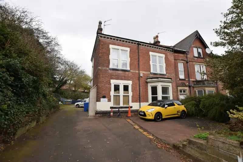 1 Bedroom Ground Floor Flat to Rent