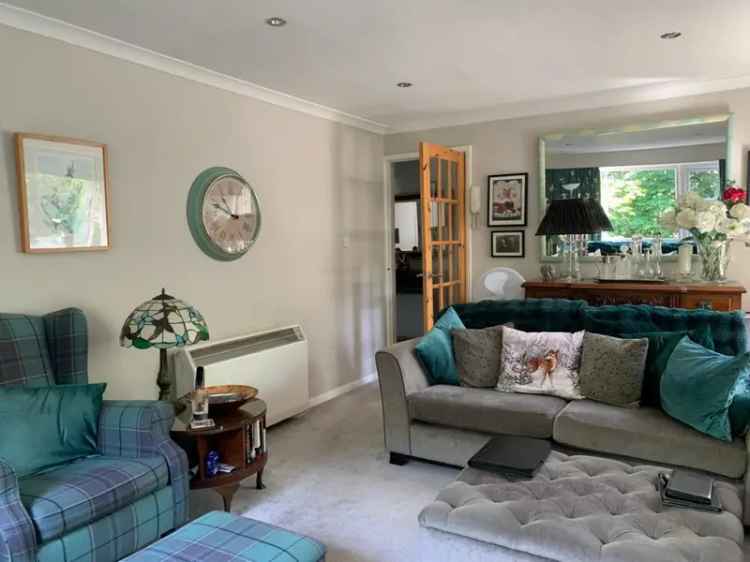2 Bedroom Flat To Rent Available May 16 2025