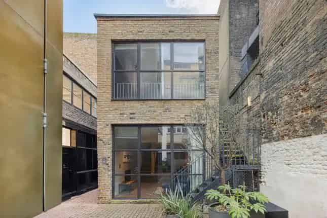Soho Luxury Apartments: Four Exquisite Residences