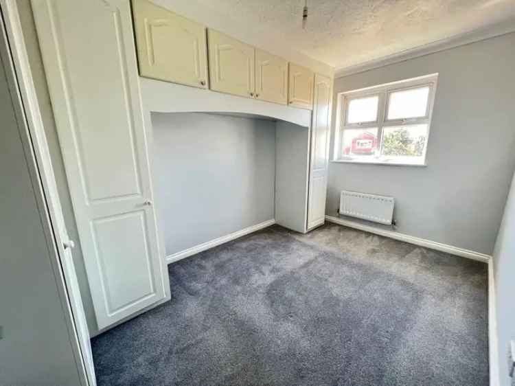Three Bedroom House in Eastbourne South Harbour