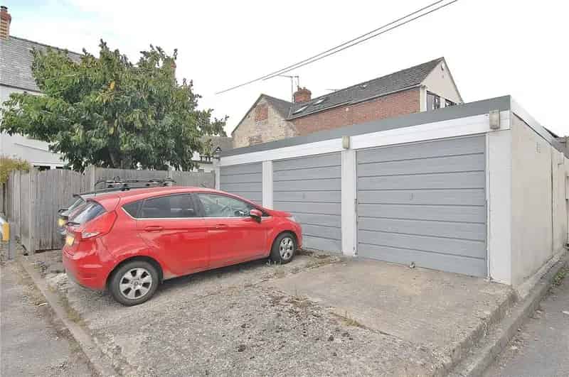 Garage for Sale Stroud Cirencester Gloucestershire