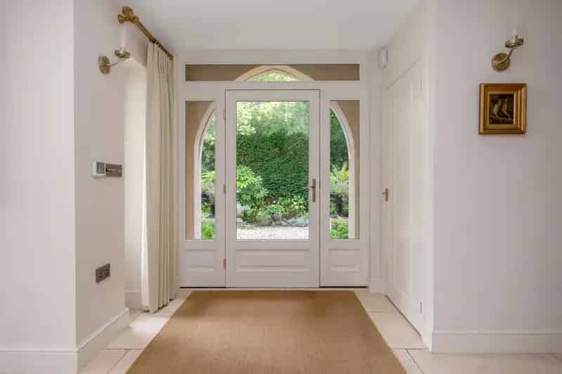 3-Bedroom Detached House for Sale in Hoveringham