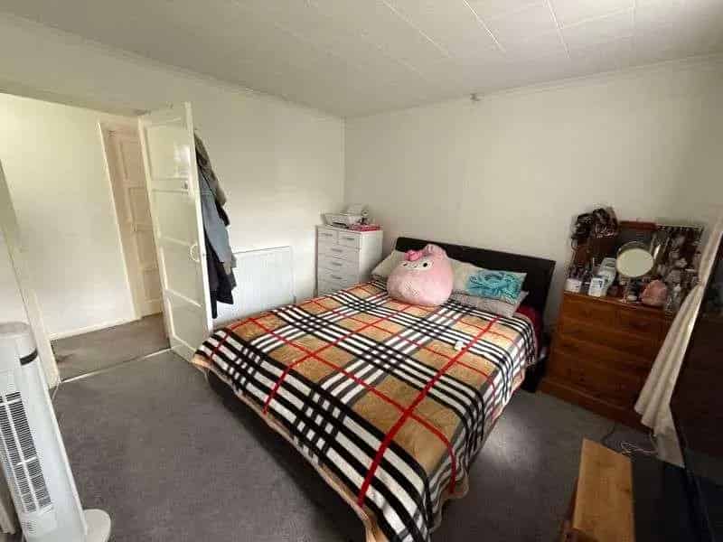 3 bed property for sale