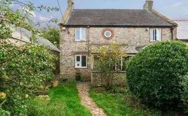 House For Sale in Mid Devon, England