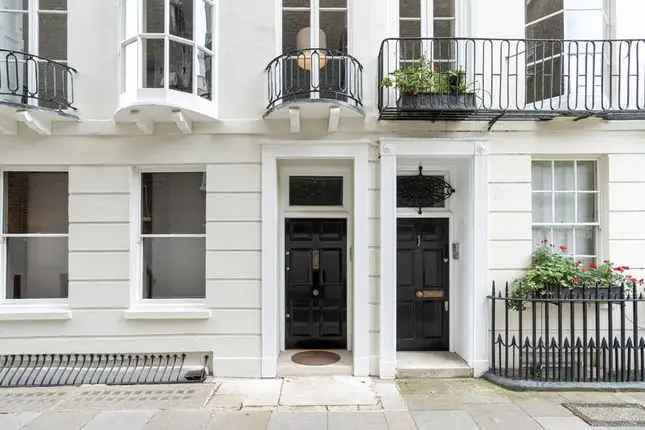 Stunning 5-Floor Townhouse in St James's London