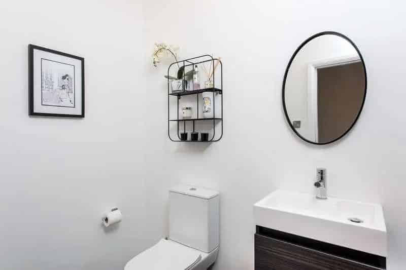 4 Bed House for Sale Mill Hill Modernized Detached Family Home