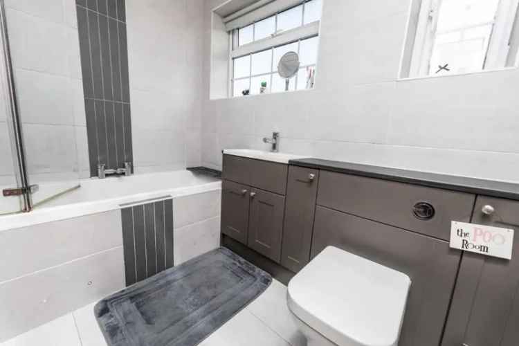 3 Bed Semi-Detached House for Sale Near Amenities and Schools