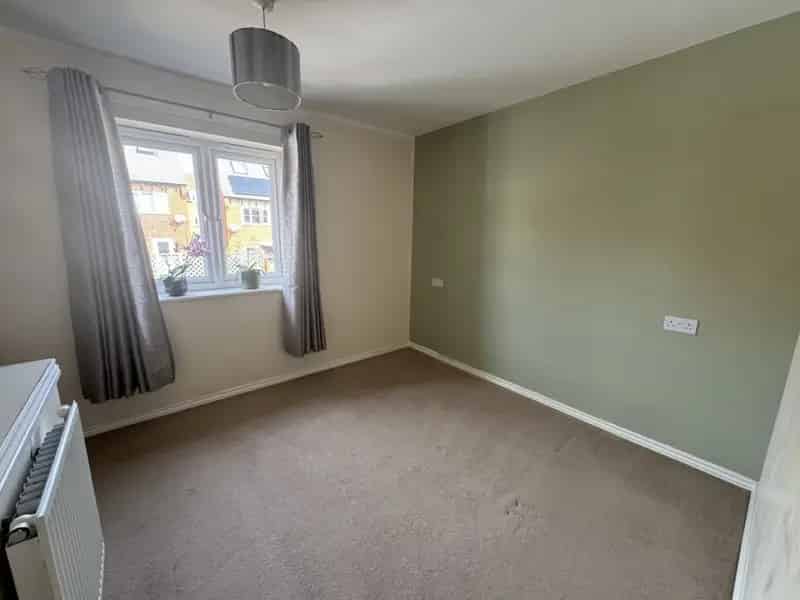 2 Bedroom House To Rent