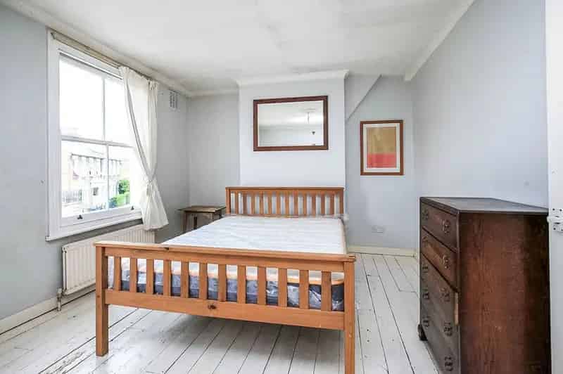 3 Bedroom Victorian Terrace House to Rent SE14