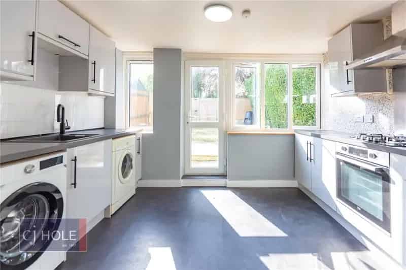3 Bedroom Terraced House Lockleaze