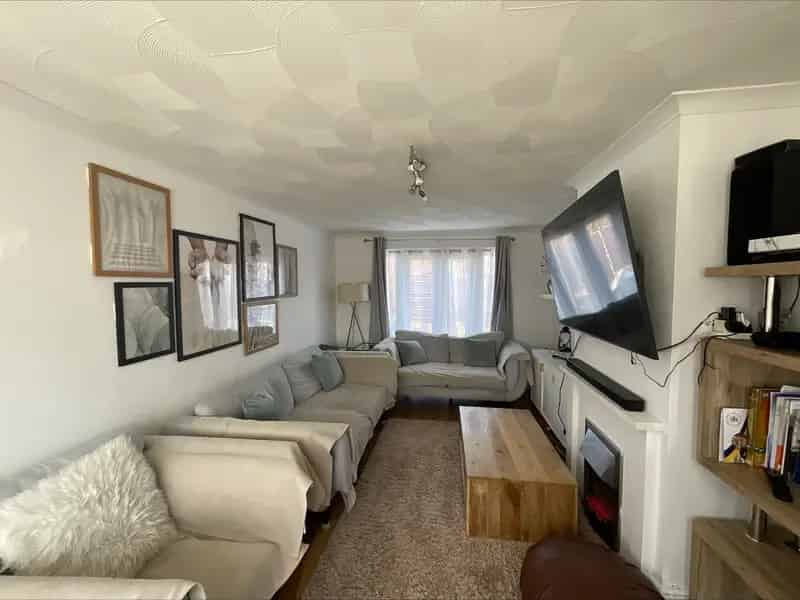 3 Bedroom Terraced House For Sale South Ashford