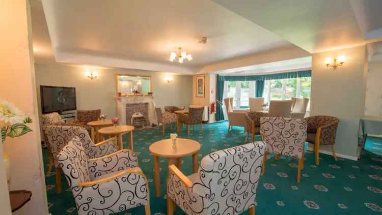 Palm Court Retirement Apartments for Over 60s