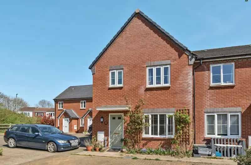 3 Bed House for Sale Andover