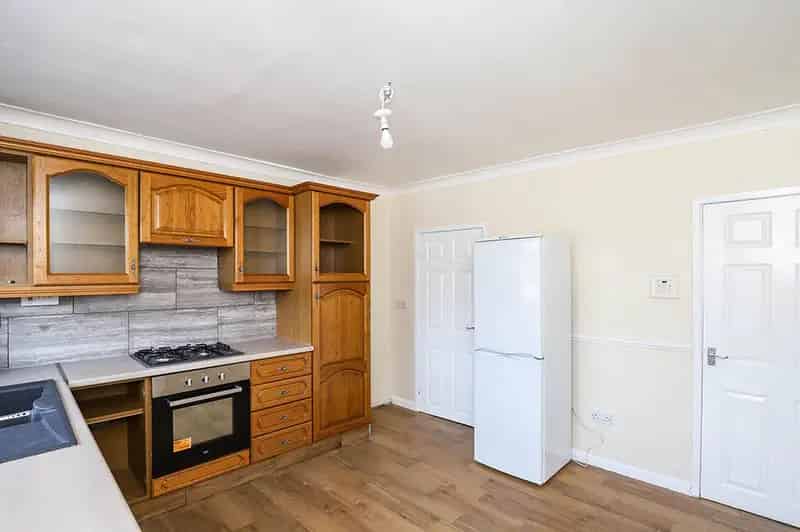 2 Bed Mid Terrace House to Rent Sheffield S13