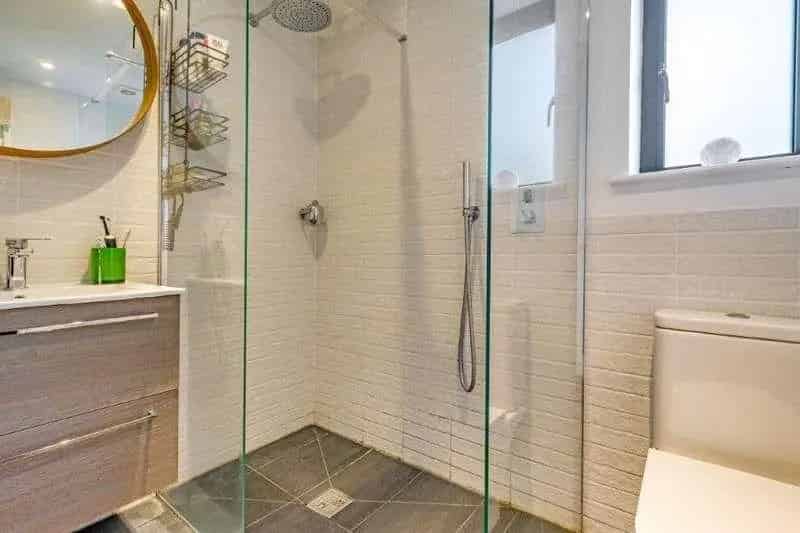 4 Bed Detached Bungalow for Sale