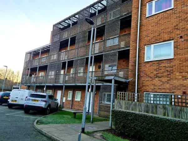 22 Flats Block near Jubilee Line Station Newly Decorated
