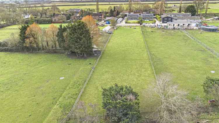 4 Bedroom Barn Conversion Wotton Underwood Aylesbury