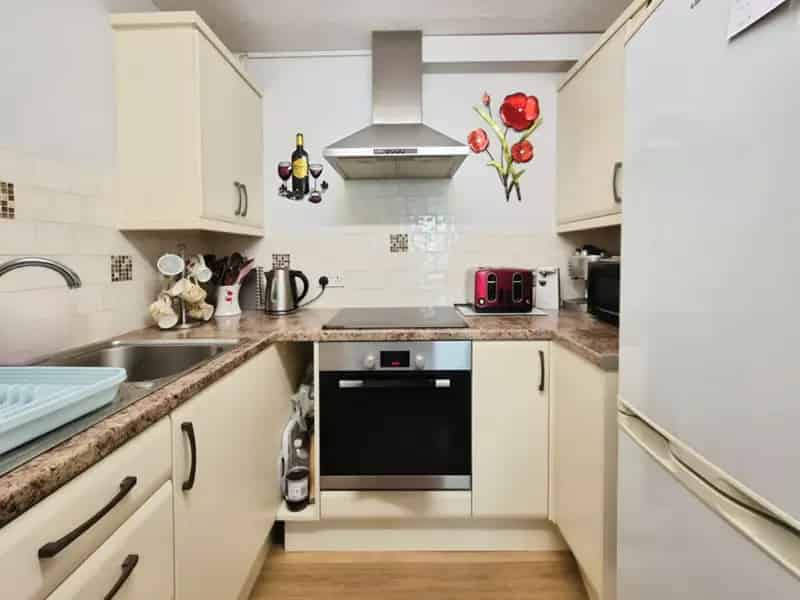 1 Bedroom Retirement Apartment Near Yeovil Town Centre