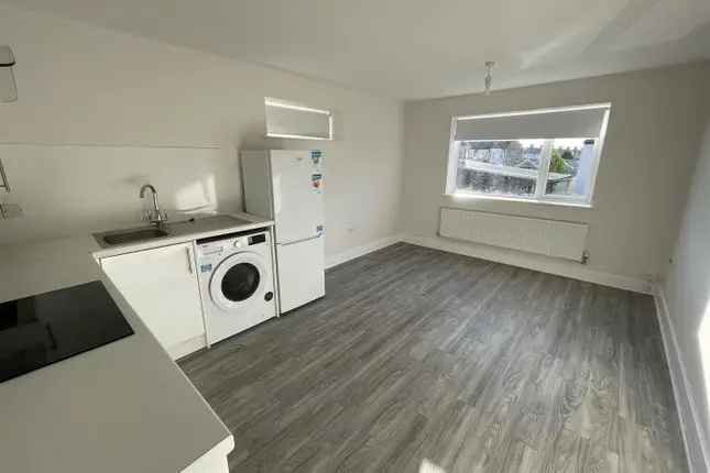 1 Bedroom Flat to Rent Whitchurch Road Cardiff CF14