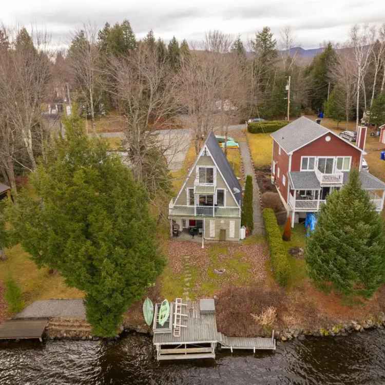 Lakefront Chalet 4-Season Home on Brompton Lake