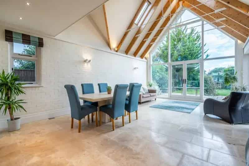 4 Bedroom Detached House Oulton Broad