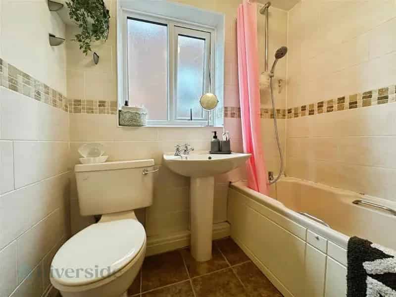 2 Bed Flat for Sale Hessle