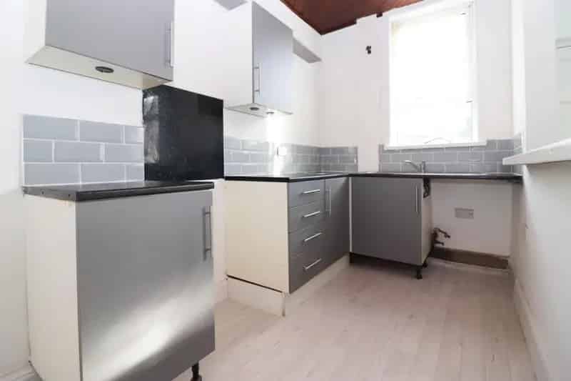 3 bedroom House
 To Let
