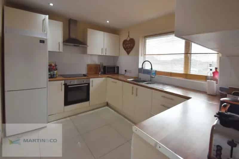 2 Bedroom Maisonette For Sale Near Walton