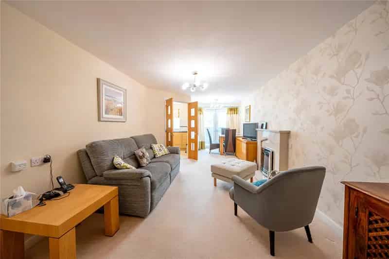 Modern Over 70s Apartment with Balcony and Communal Gardens