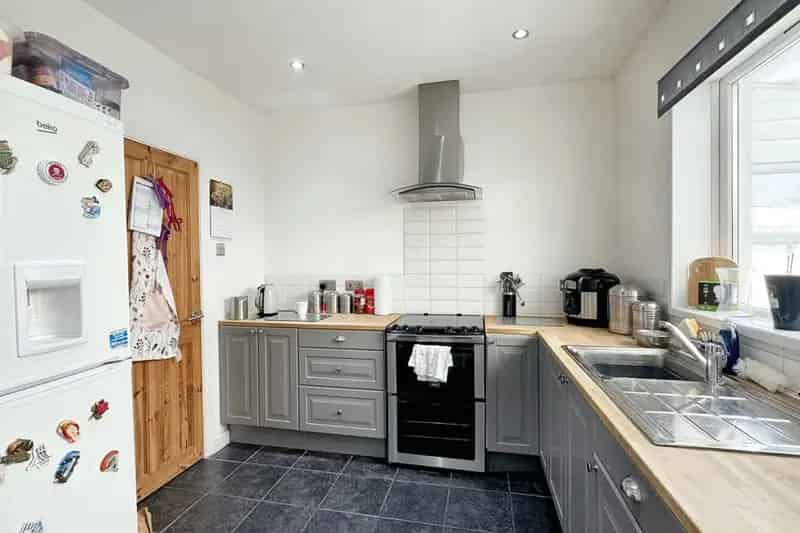 2 Bedroom Bungalow To Rent Available August 30 2025
