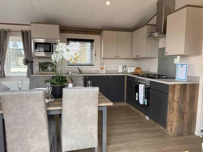 2 Bedroom Park Home for Sale
