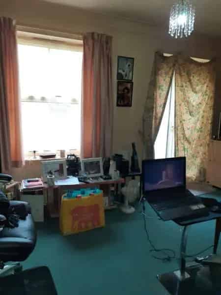 1 Bed Ground Floor Flat with Patio Doors