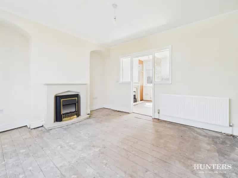 2 bedroom House
 For Sale