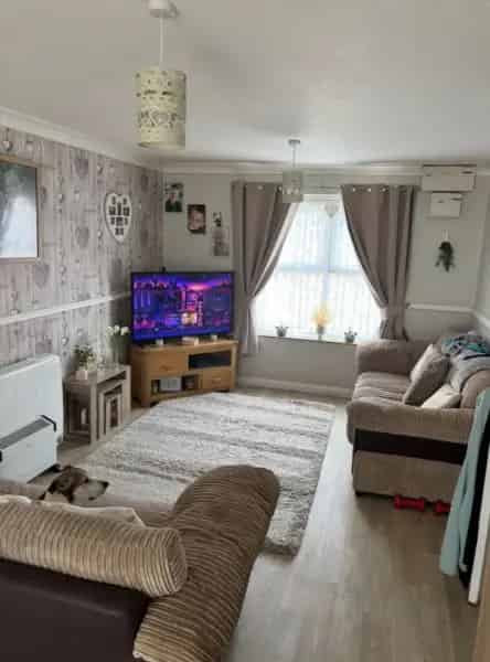 3 Bed House in Ramsey - Large Lounge Diner