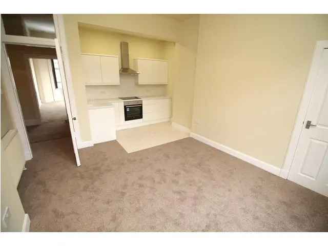 2 bedroom flat  for sale