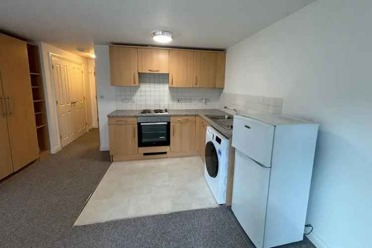 Studio Flat Near Central Station - Ideal Investment or First Time Buy