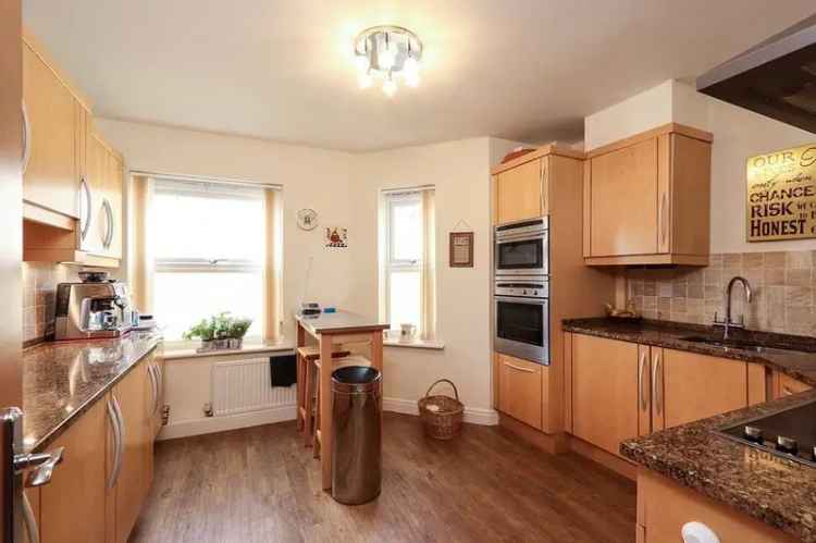 3 Bedroom Flat to Rent Sheffield S11 Bents Green