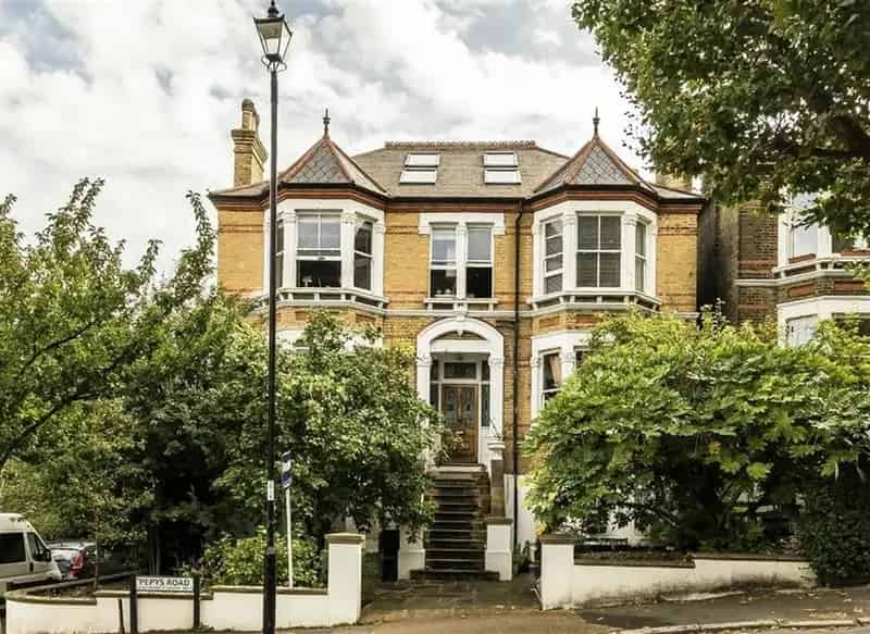 Studio Pad in Victorian Villa Telegraph Hill