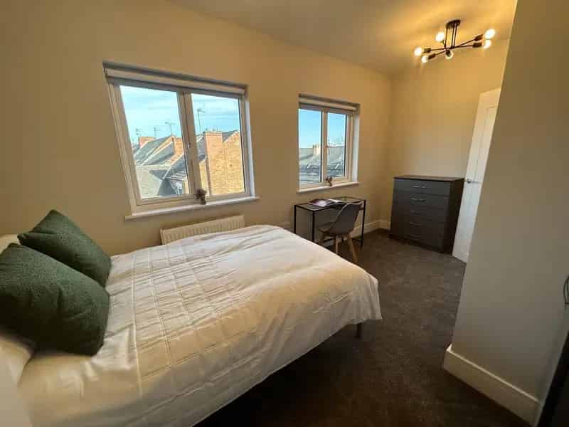1 Bedroom House Share to Rent